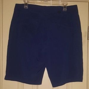 Men's Oakley Golf Shorts Waist Size 34